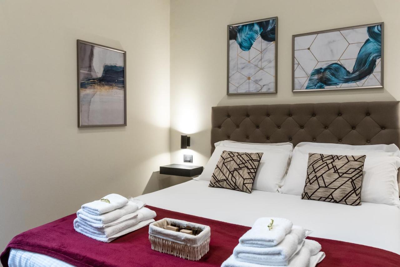 Suites 44 - Guesthouse Рим Экстерьер фото
